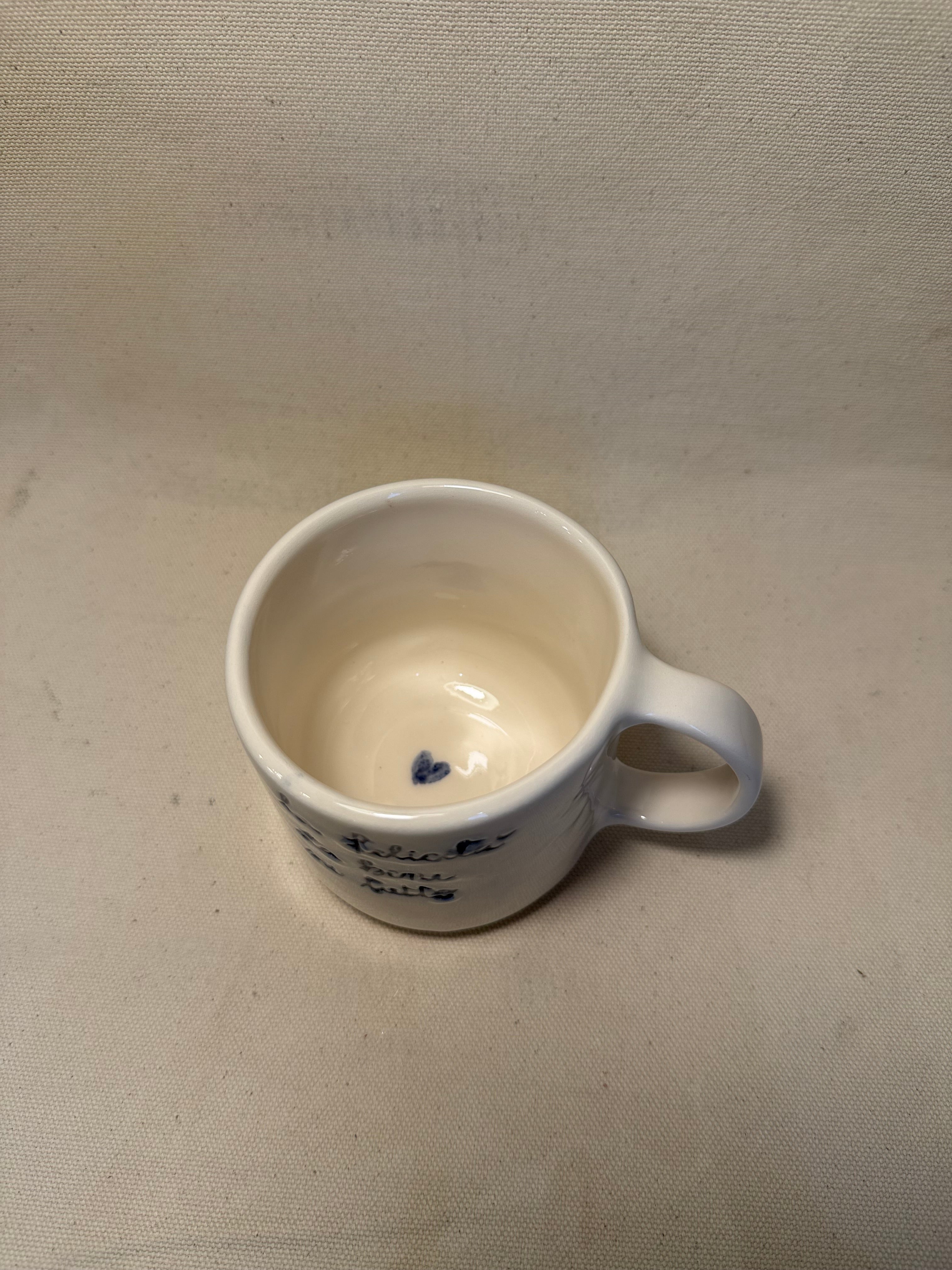 Tazza "La felicità sta bene su tutto"